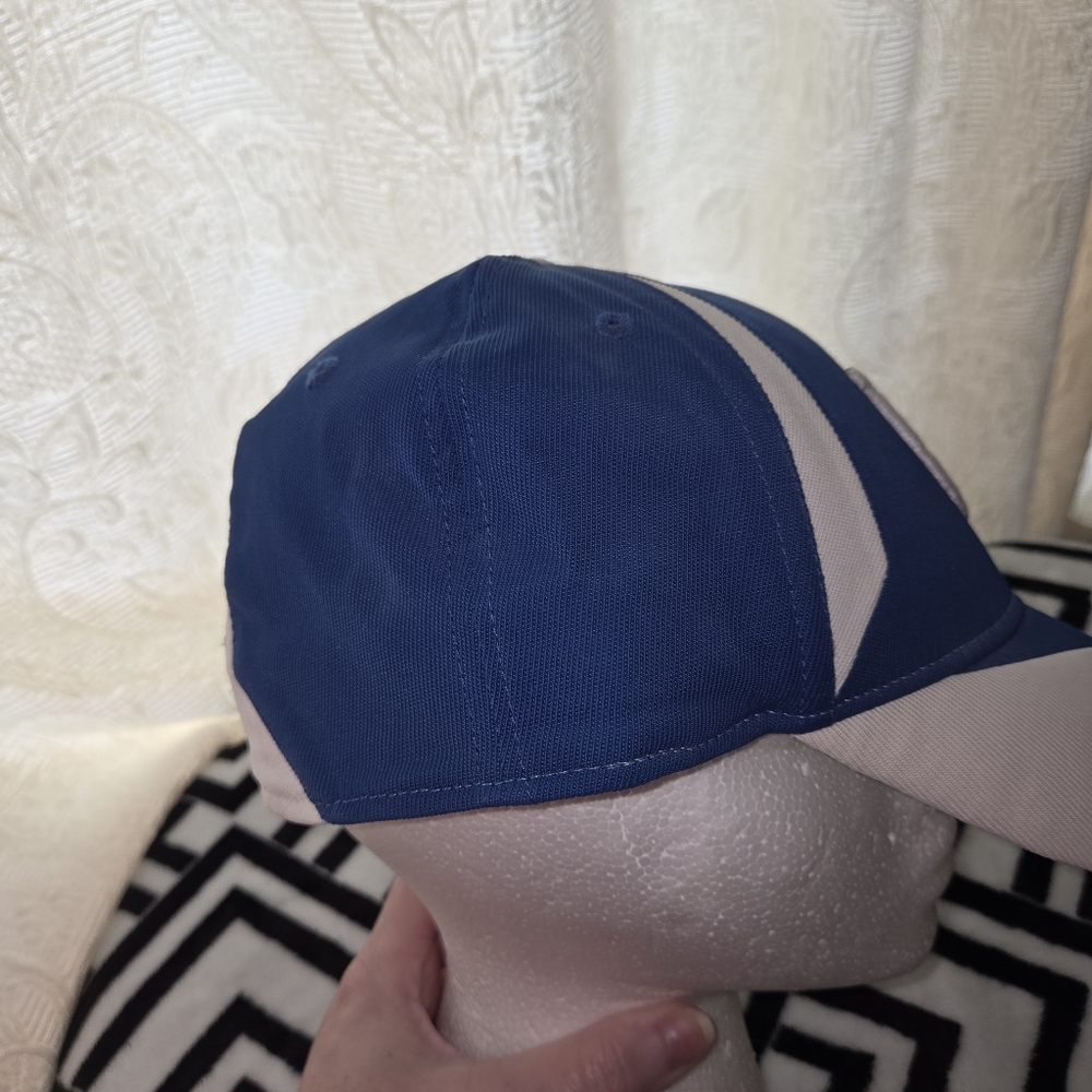 NFL Colts Hat - Picture 3 of 6